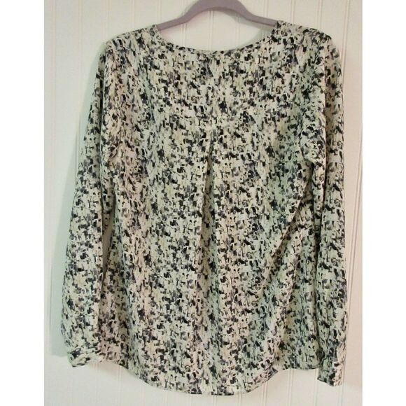 CAbi Shatter print blouse #3094 placket front sz Small - Picture 2 of 5